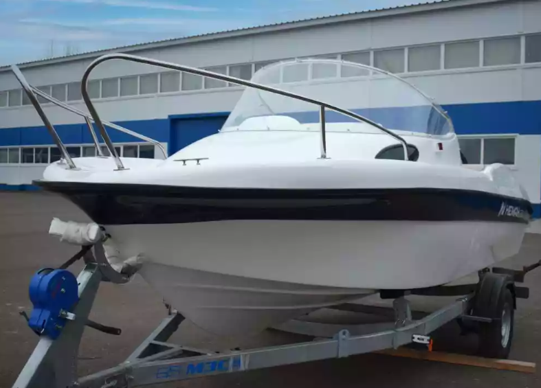 Стеклопластиковый катер Neman-530 с каютой в Белгороде