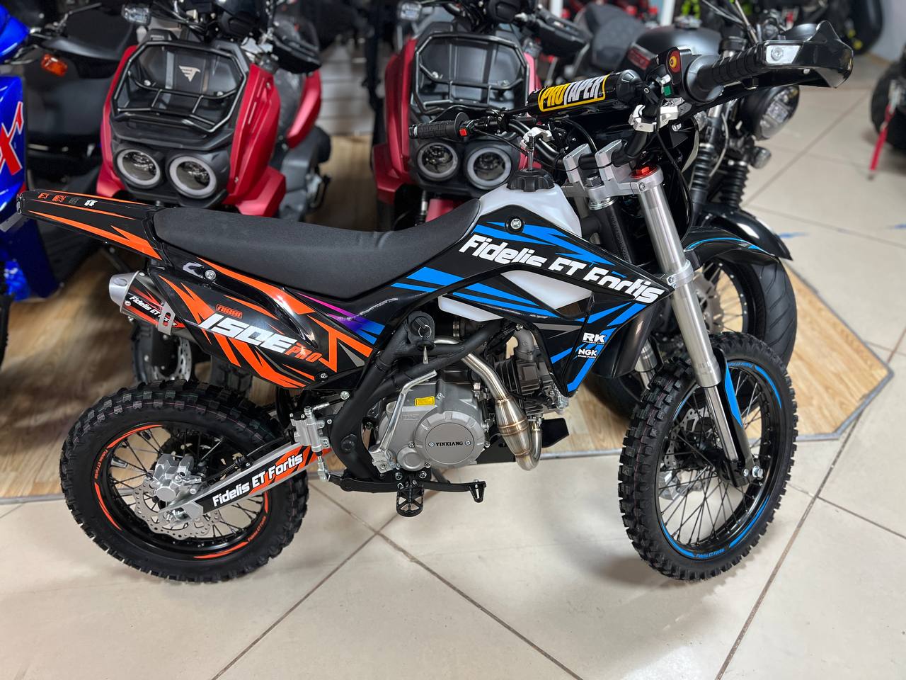 Мотоцикл (питбайк) PROMAX FIDET (ФАЙДЕТ) 190E PRO 17/14 в Белгороде