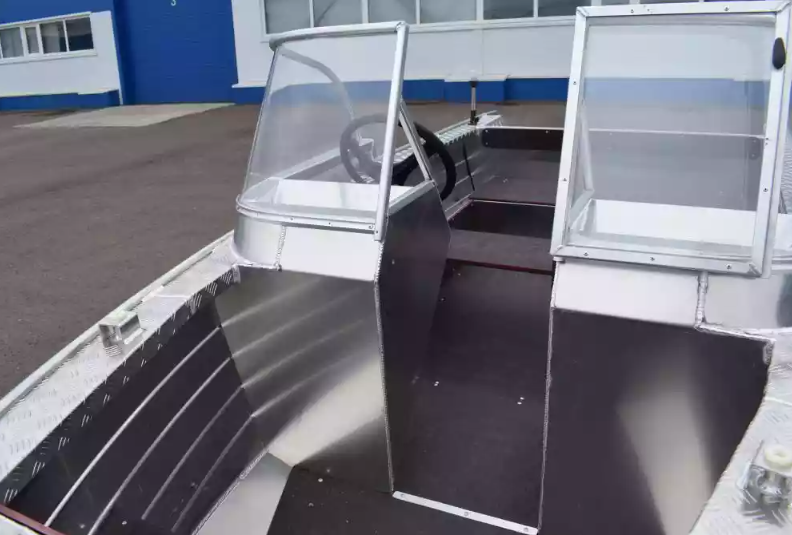 Алюминиевый катер Wyatboat-390 DCM Увеличенный борт в Белгороде