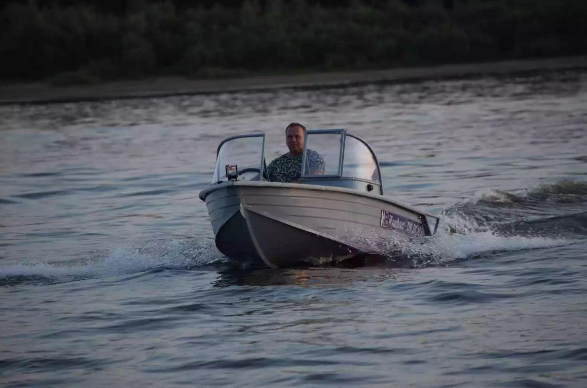 Алюминиевый катер Wyatboat-390 DCM в Белгороде