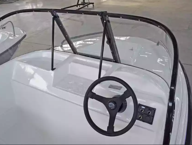 Комбинированный катер Wyatboat-430 M в Белгороде