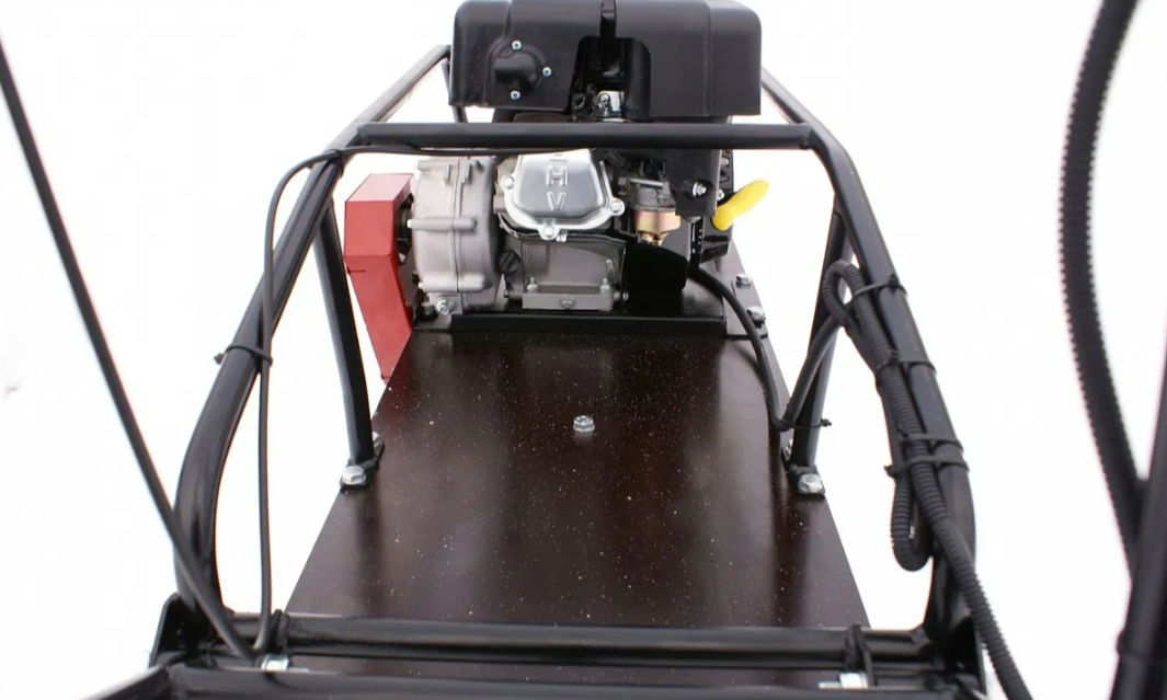 Мотобуксировщик БТС «МАЛЕК» 380/7 БЕЗ э/зап. Б/У в Белгороде