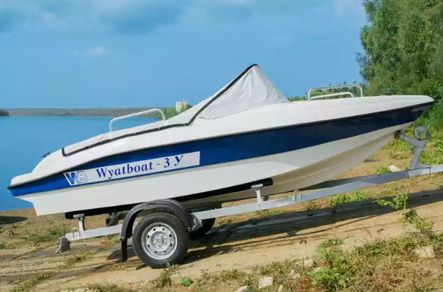 Стеклопластиковый катер Wyatboat-3 У в Белгороде
