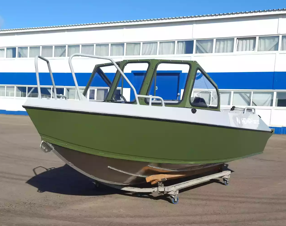 Алюминиевый катер Неман-550 DC Pro в Белгороде