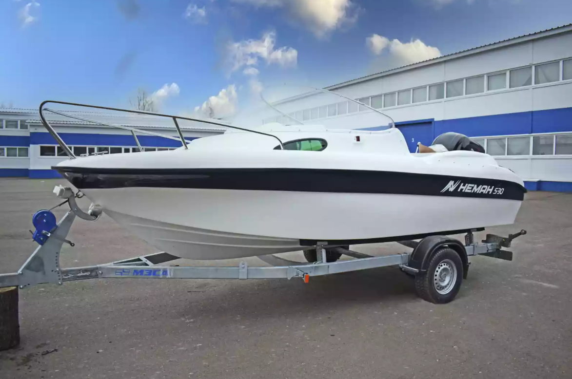 Стеклопластиковый катер Neman-530 с каютой в Белгороде