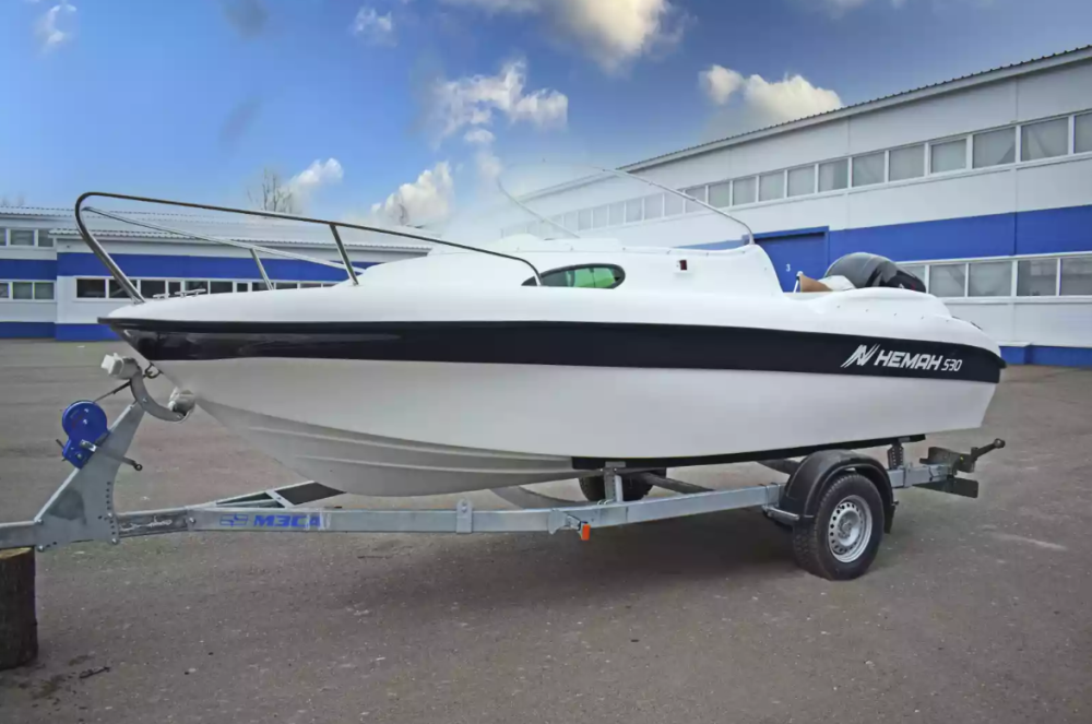 Стеклопластиковый катер Neman-530 с каютой в Белгороде