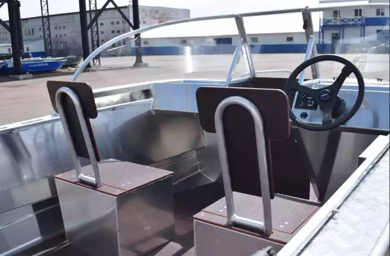 Алюминиевый катер WYATBOAT-550 DCM в Белгороде