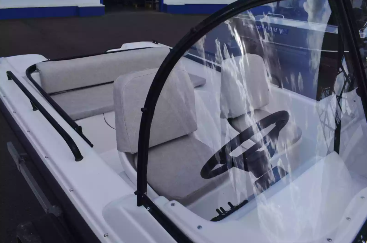 Комбинированный катер Wyatboat-430 DC в Белгороде