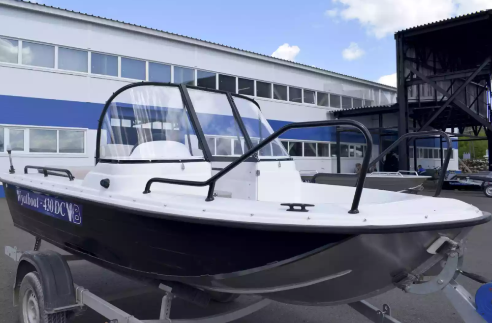 Комбинированный катер Wyatboat-430 DC в Белгороде