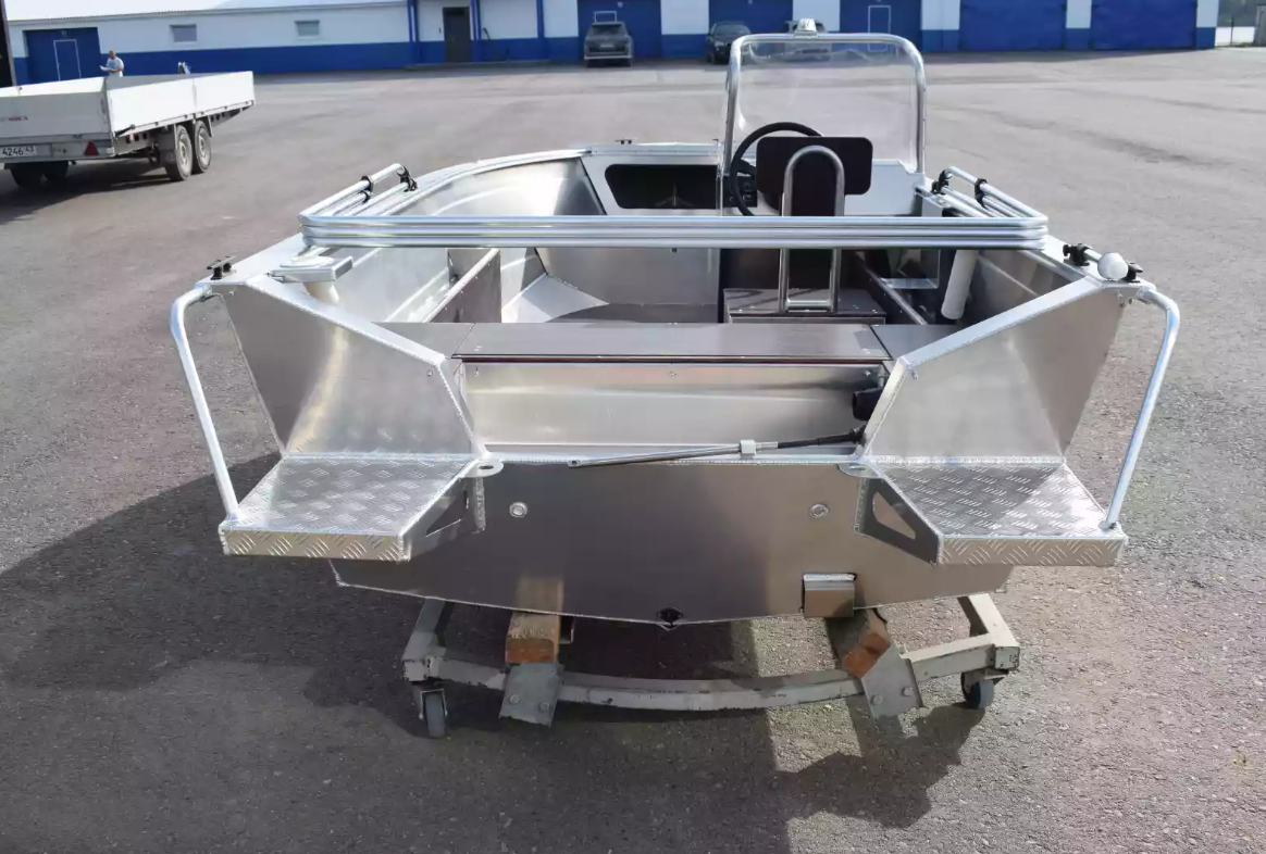 Алюминиевый катер Неман-400 С в Белгороде