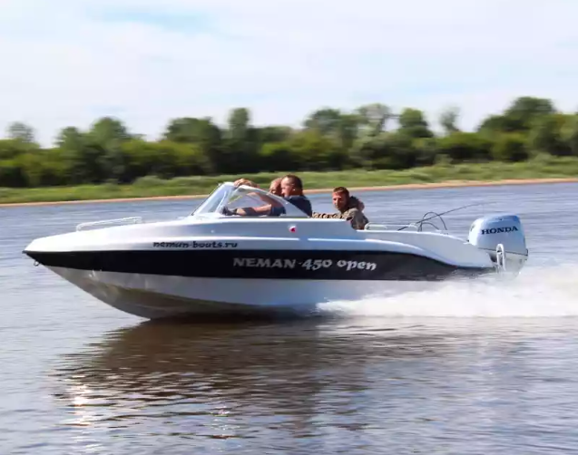 Стеклопластиковый катер Neman-450 Open в Белгороде