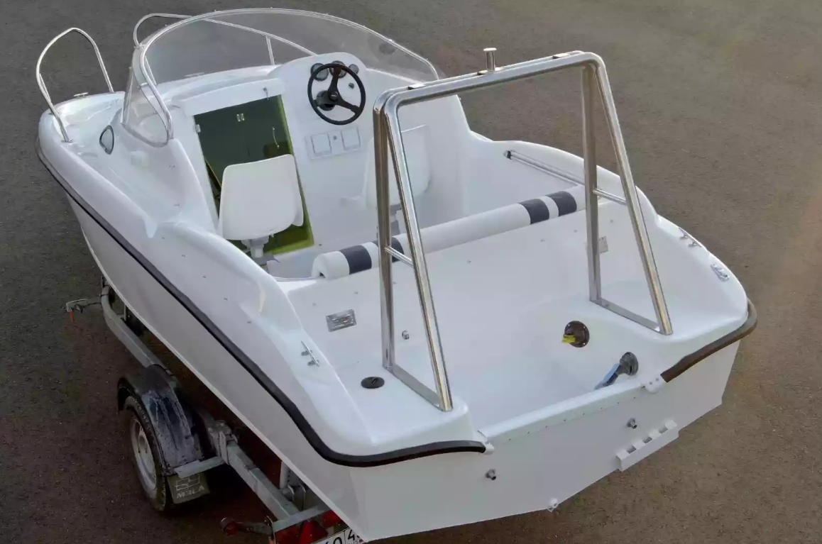 Комбинированный катер Neman-530 с каютой в Белгороде