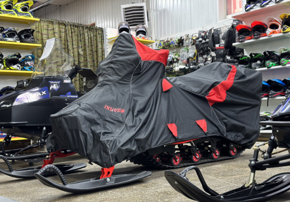 Чехол транспорт. снегохода IKUDZO HUNTER черно-красный Оксфорд ПРЕМИУМ качества с лого IKUDZO в Белгороде