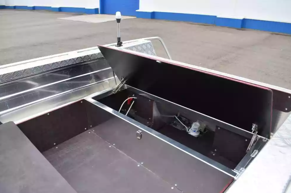 Алюминиевая лодка Wyatboat-390 DCM Увеличенный борт в Белгороде