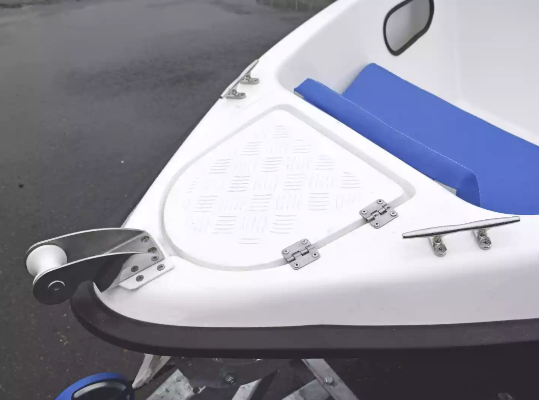 Стеклопластиковый катер Wyatboat-430DCМ (килевая) в Белгороде