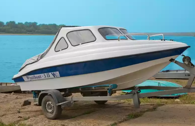Стеклопластиковый катер Wyatboat-3 П (полурубка) в Белгороде
