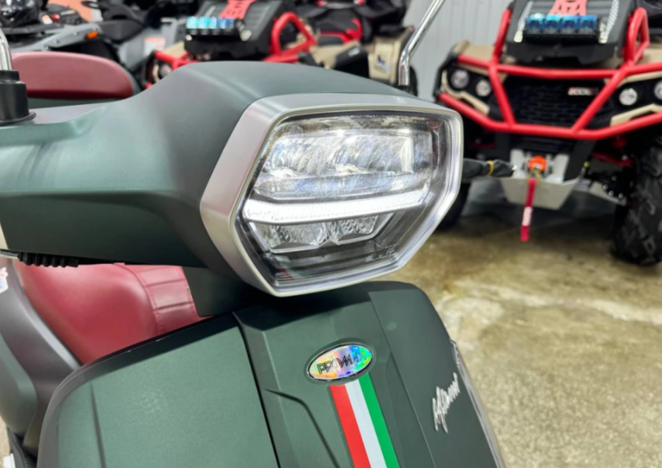 Скутер PROMAX Miami 240 (49) в Белгороде