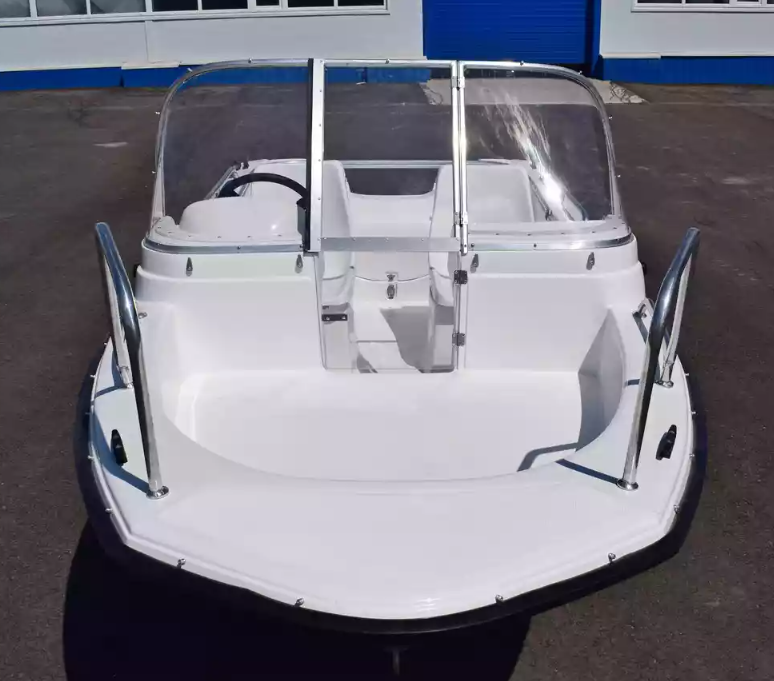 Стеклопластиковый катер Wyatboat-430 DC (тримаран) в Белгороде