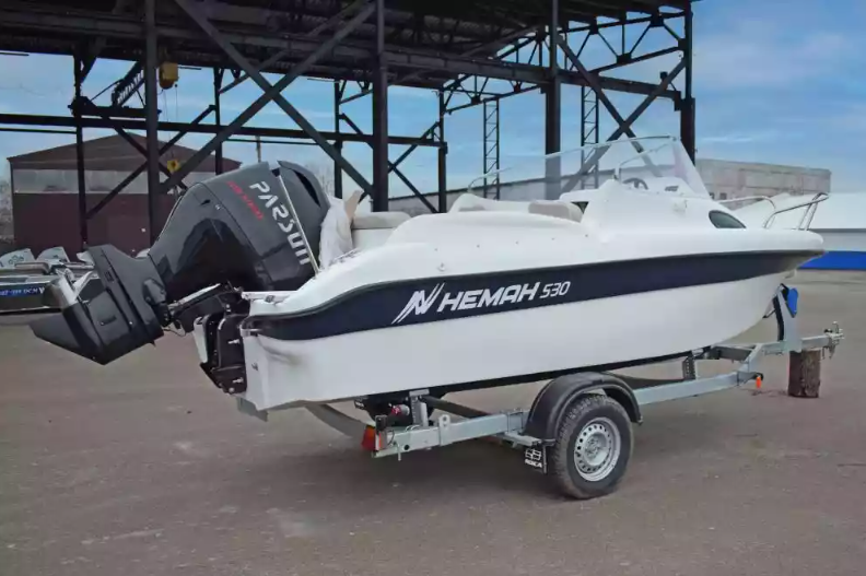 Стеклопластиковый катер Neman-530 с каютой в Белгороде