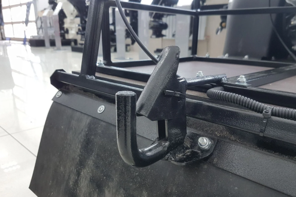 Мотобуксировщик PAXUS 650 AVANT 15 л.с. в Белгороде