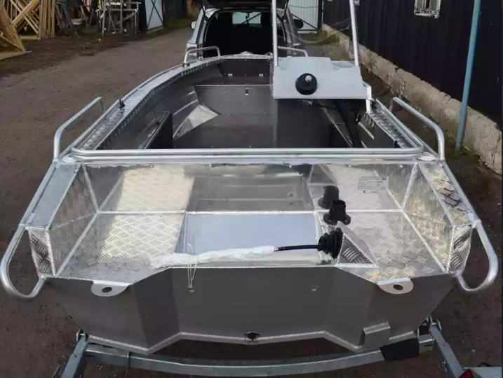 Алюминиевый катер Wyatboat-390 C в Белгороде
