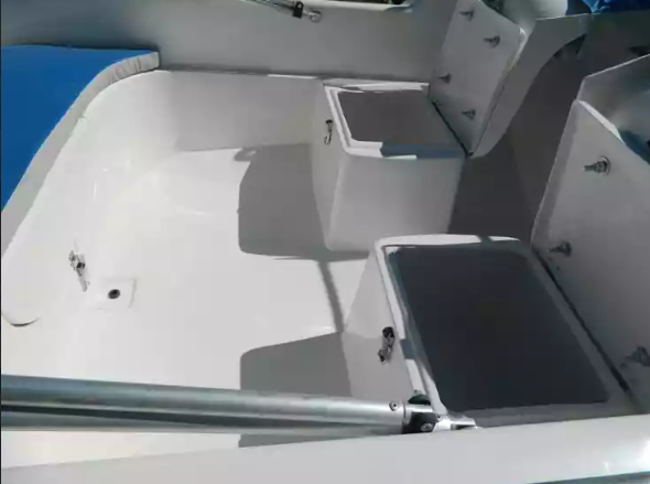 Стеклопластиковый катер Wyatboat-430 M (тримаран) в Белгороде