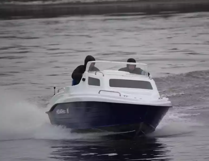 Комбинированный катер Neman-500 с каютой в Белгороде