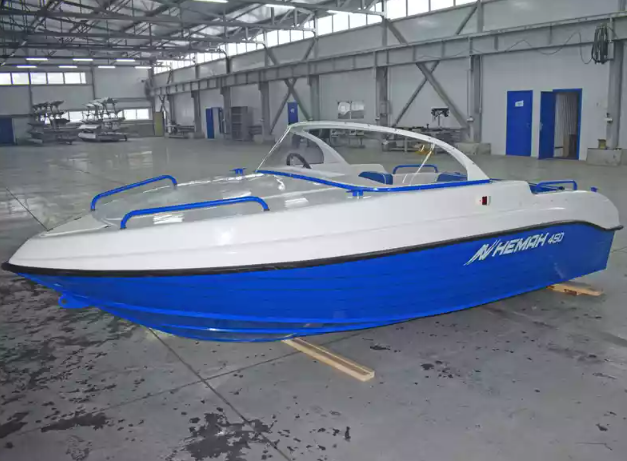 Комбинированный катер Neman-450 в Белгороде