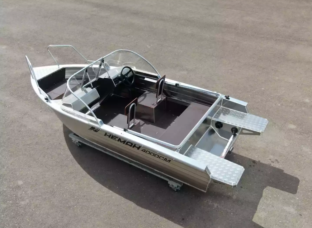 Алюминиевая лодка  Неман-400 DCM NEW в Белгороде