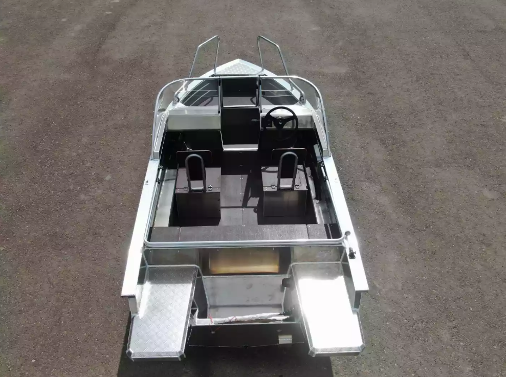 Алюминиевая лодка  Неман-400 DCM NEW в Белгороде