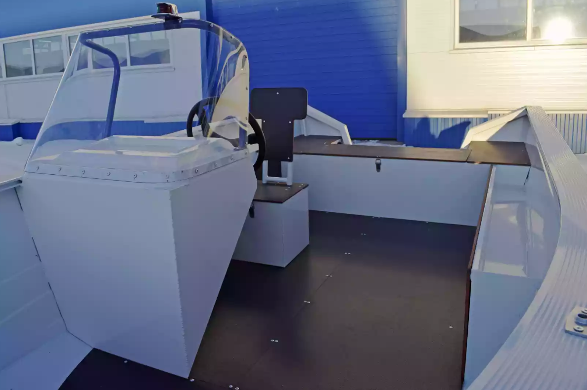 Алюминиевый катер Неман-400 С в Белгороде