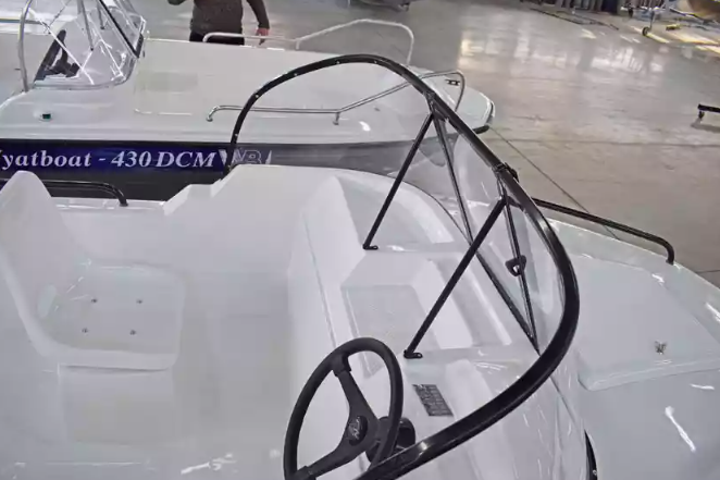 Комбинированный катер Wyatboat-430 M в Белгороде
