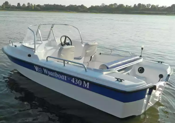 Стеклопластиковый катер Wyatboat-430 M (тримаран) в Белгороде