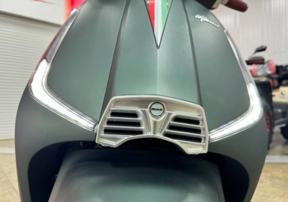 Скутер PROMAX Miami 240 (49) в Белгороде