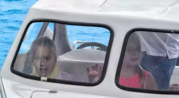 Стеклопластиковый катер Wyatboat-3 П (полурубка) в Белгороде