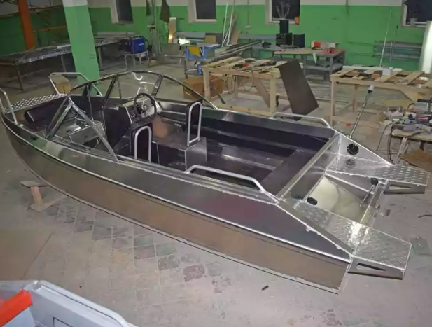 Алюминиевый катер Неман-500 DC (без покраски) в Белгороде
