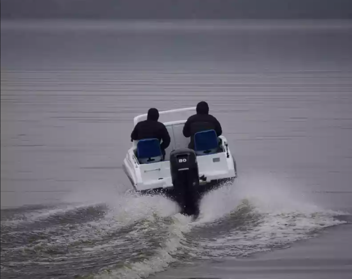 Комбинированный катер Neman-500 с каютой в Белгороде