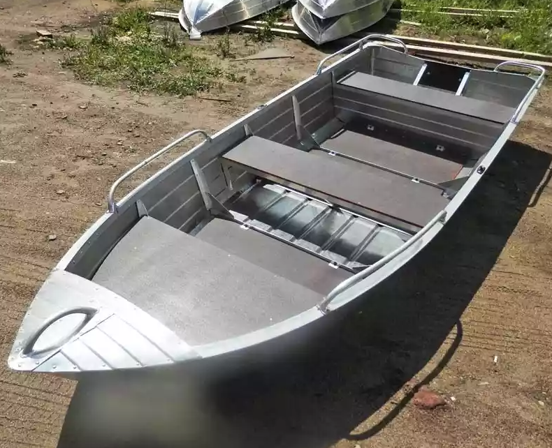 Алюминиевая лодка Вятка-Профи 37 в Белгороде