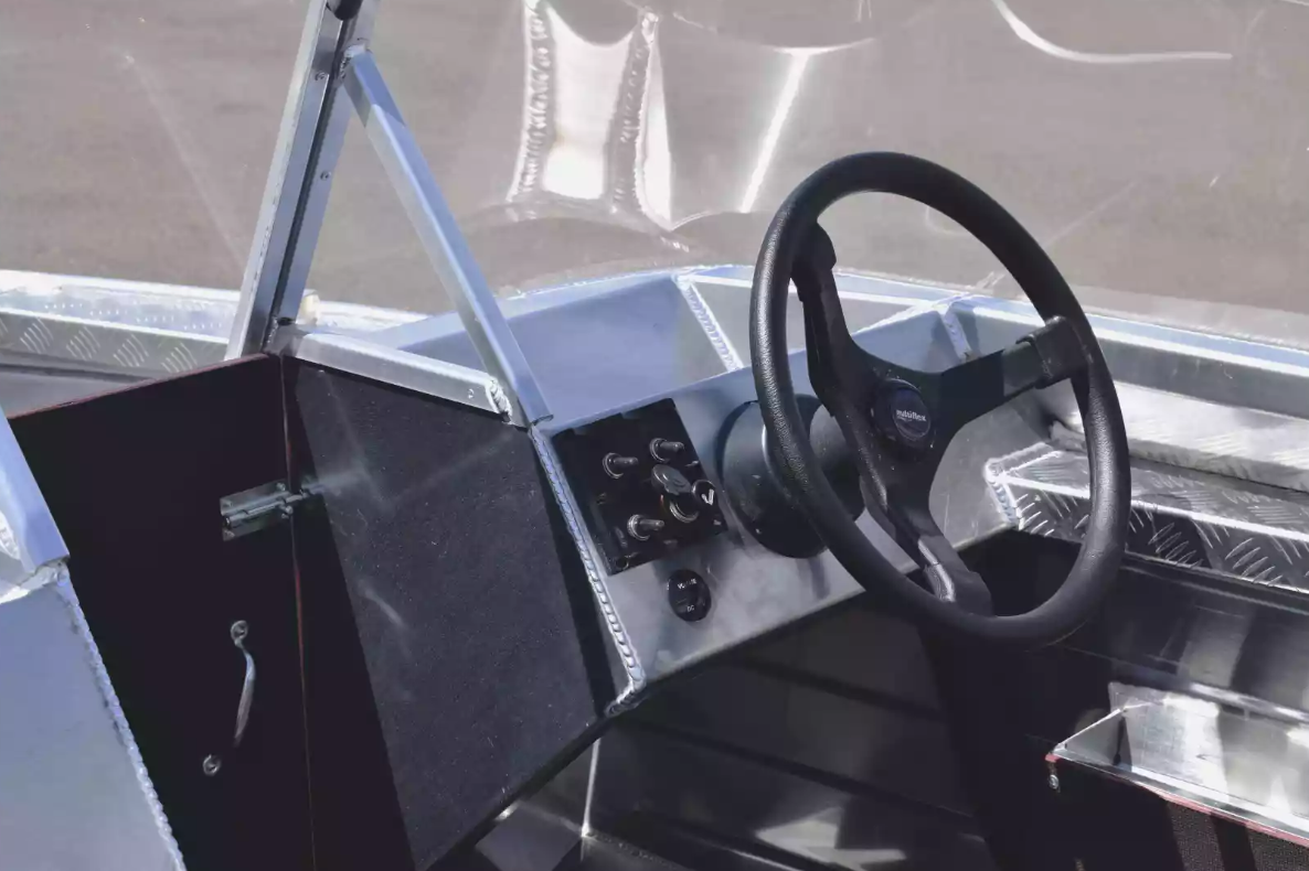 Алюминиевый катер Wyatboat-390 DCM в Белгороде