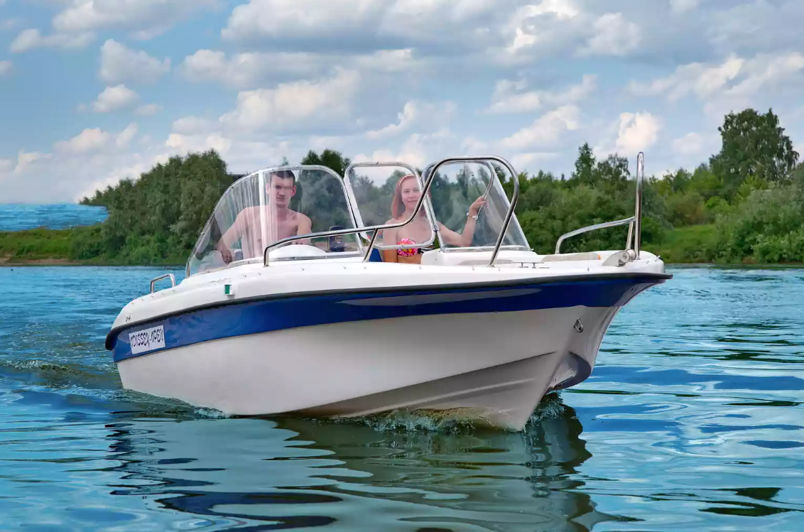 Стеклопластиковый катер Neman-530 Open в Белгороде