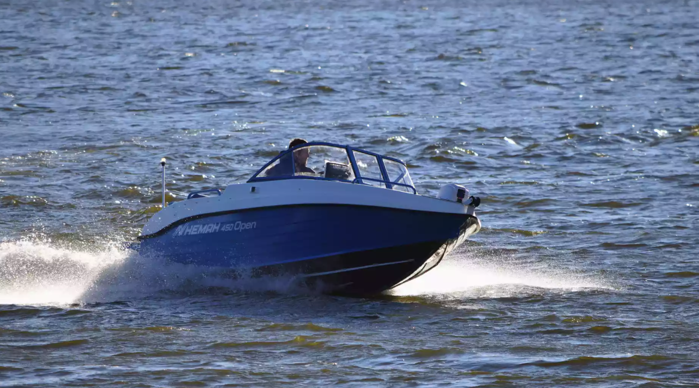 Комбинированный катер Neman-450 Open в Белгороде