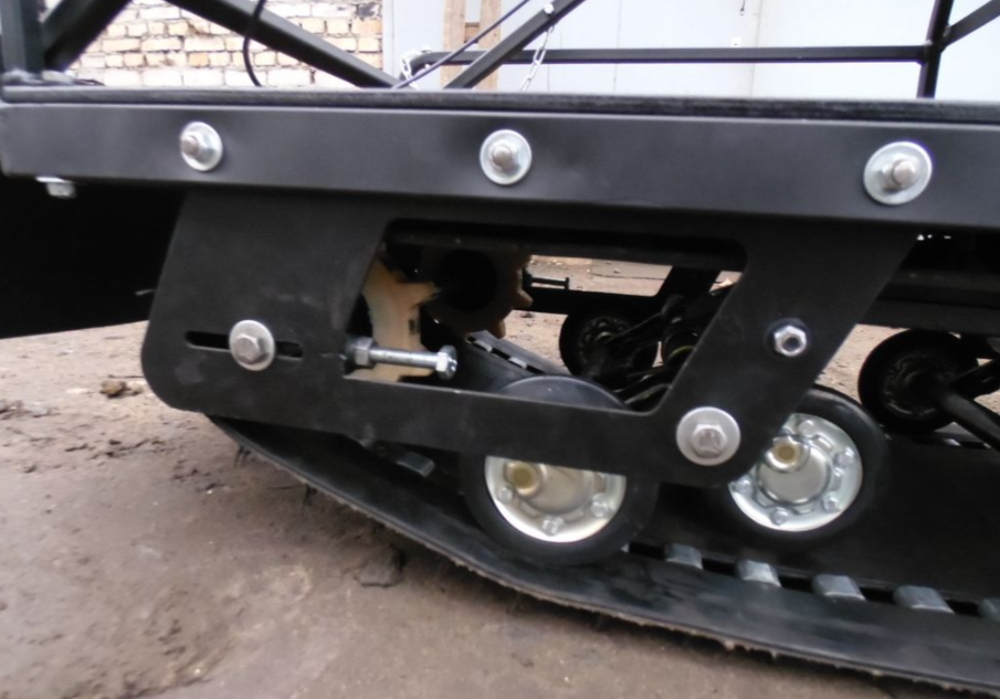 Мотобуксировщик AhtaR Зима 15 л/с с вариатором в Белгороде