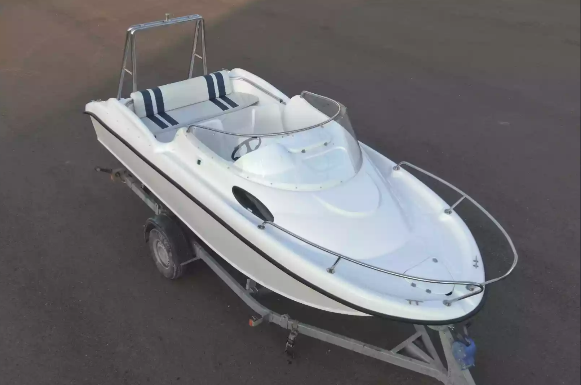 Комбинированный катер Neman-530 с каютой в Белгороде