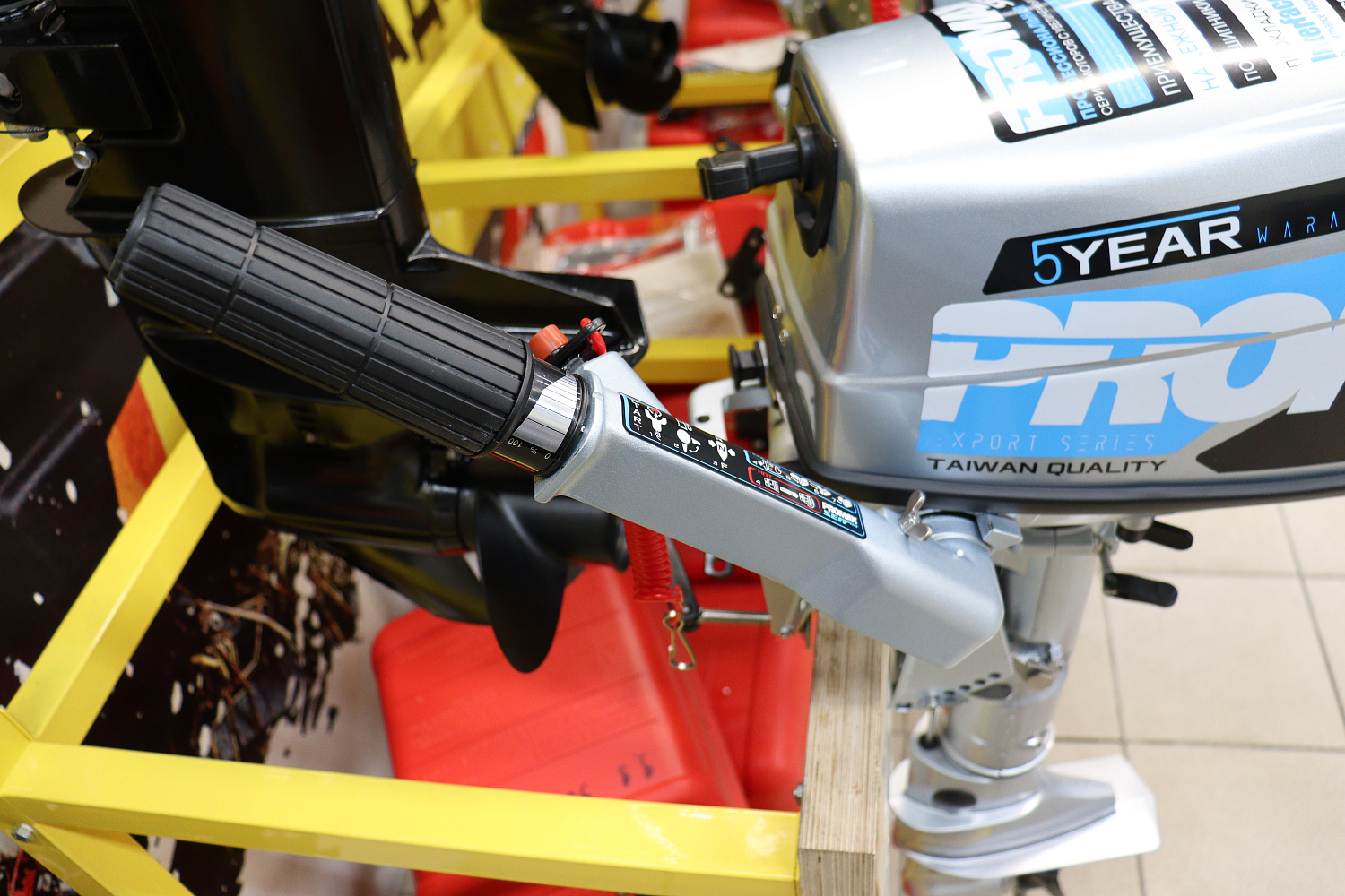 Лодочный мотор PROMAX SP5FHS (внешний бак 12 л) в Белгороде