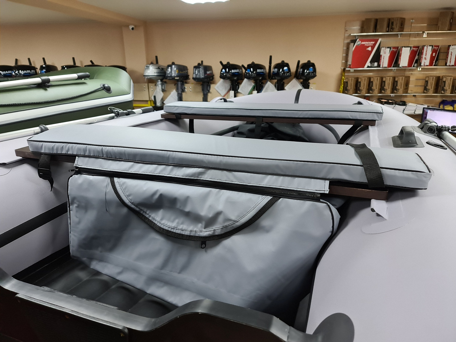 КОМПЛЕКТ МЯГКИХ НАКЛАДОК С СУМКОЙ ДЛЯ ЛОДОК 90Х20 СЕРЫЙ в Белгороде