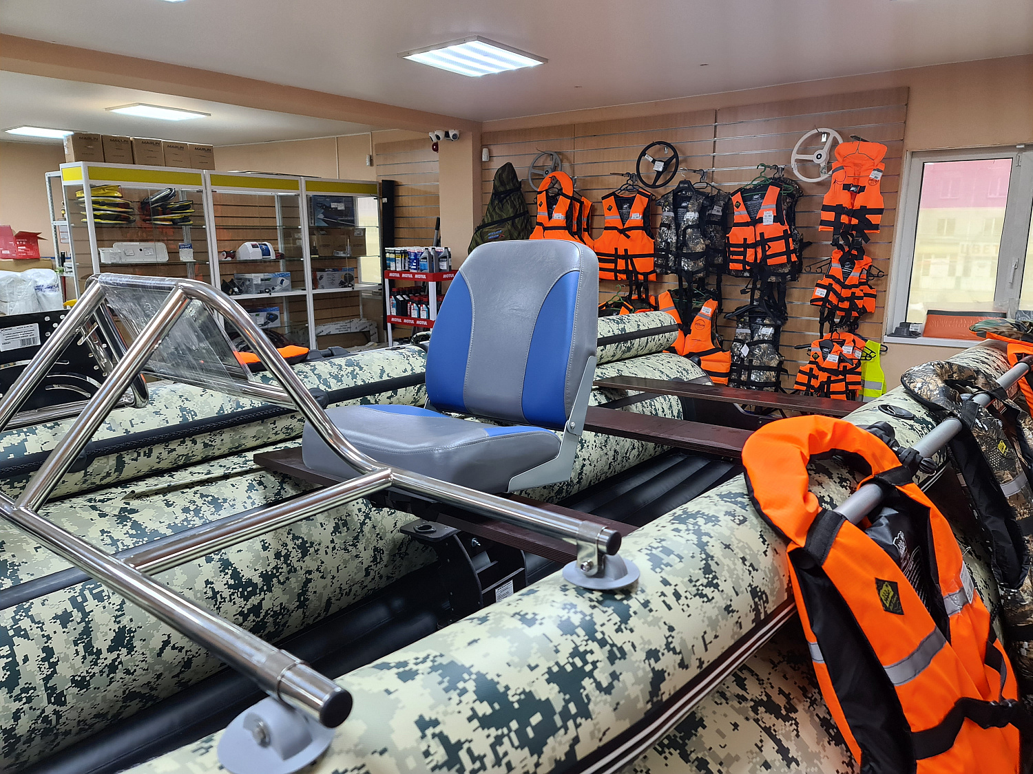 КРЕСЛО МЯГКОЕ РАСКЛАДНОЕ С ПОВОРОТНЫМ МЕХАНИЗМОМ ДЛЯ ЛОДОК в Белгороде