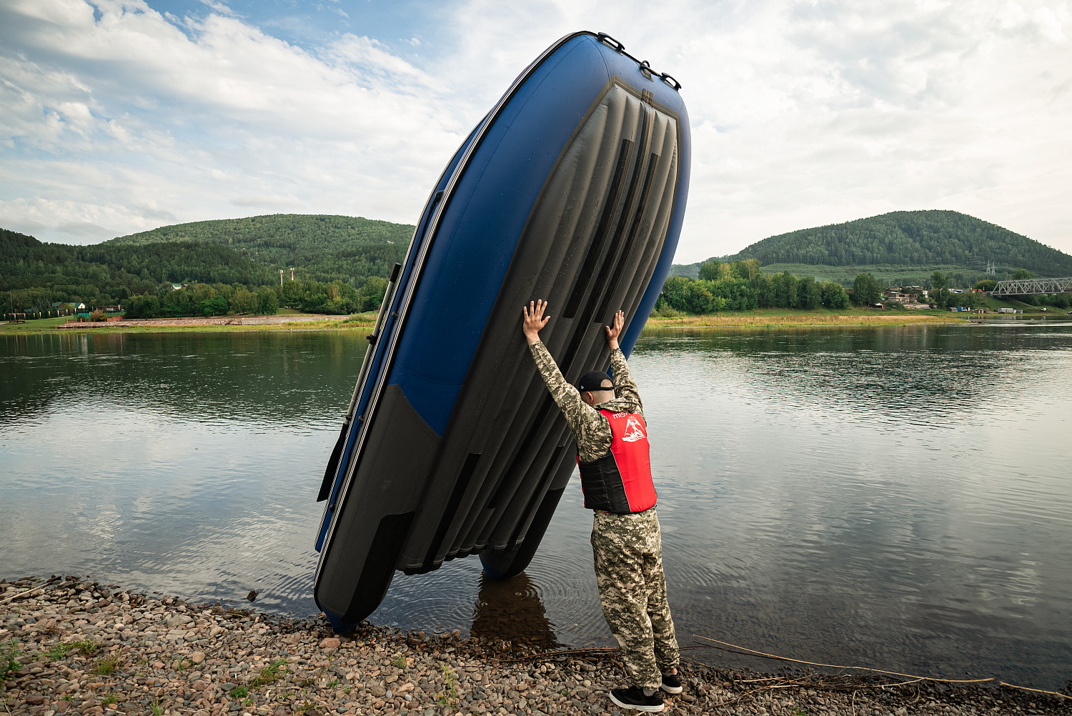 Лодка MISHIMO RIVER FJET PRO 430  под водомет в Белгороде