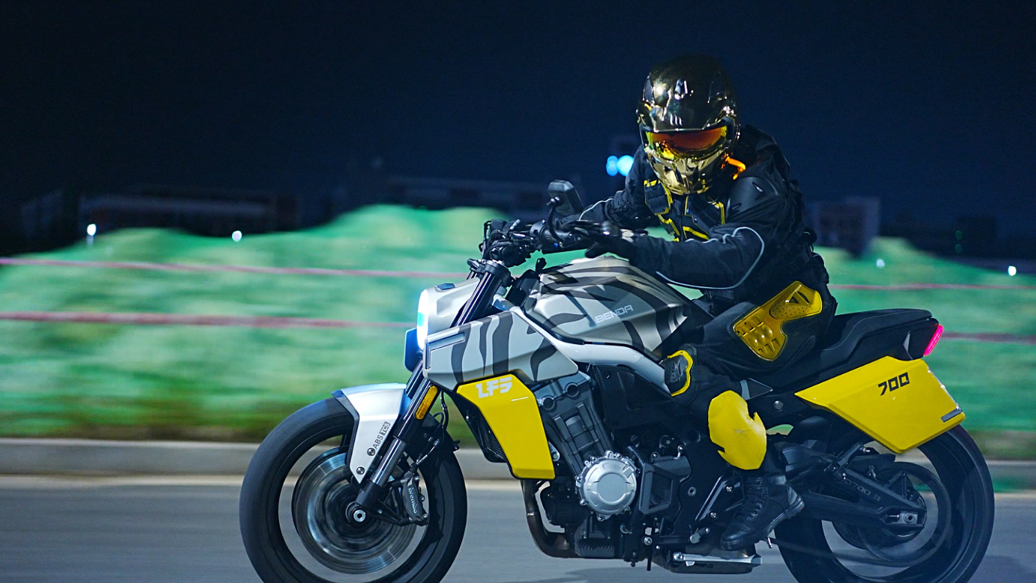 Мотоцикл Benda LFS 700 в Белгороде